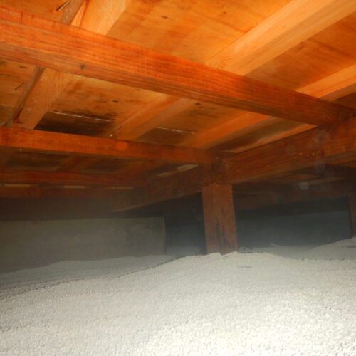 調湿材敷き込み施工